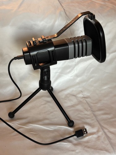 USB Microphone for PC, Condenser Mic with Tripod Stand, Pop screen, shock mount - Picture 2 of 3