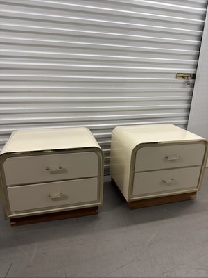 1970s White Mid Century Modern Pair of Nightstands As Is