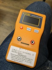 M6013 Capacitor ESR Meter Auto Rang Measuring Capacitance Tester see pictures.  