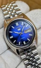 vintage Seiko 5 automatic blue dial Japanese watch day date