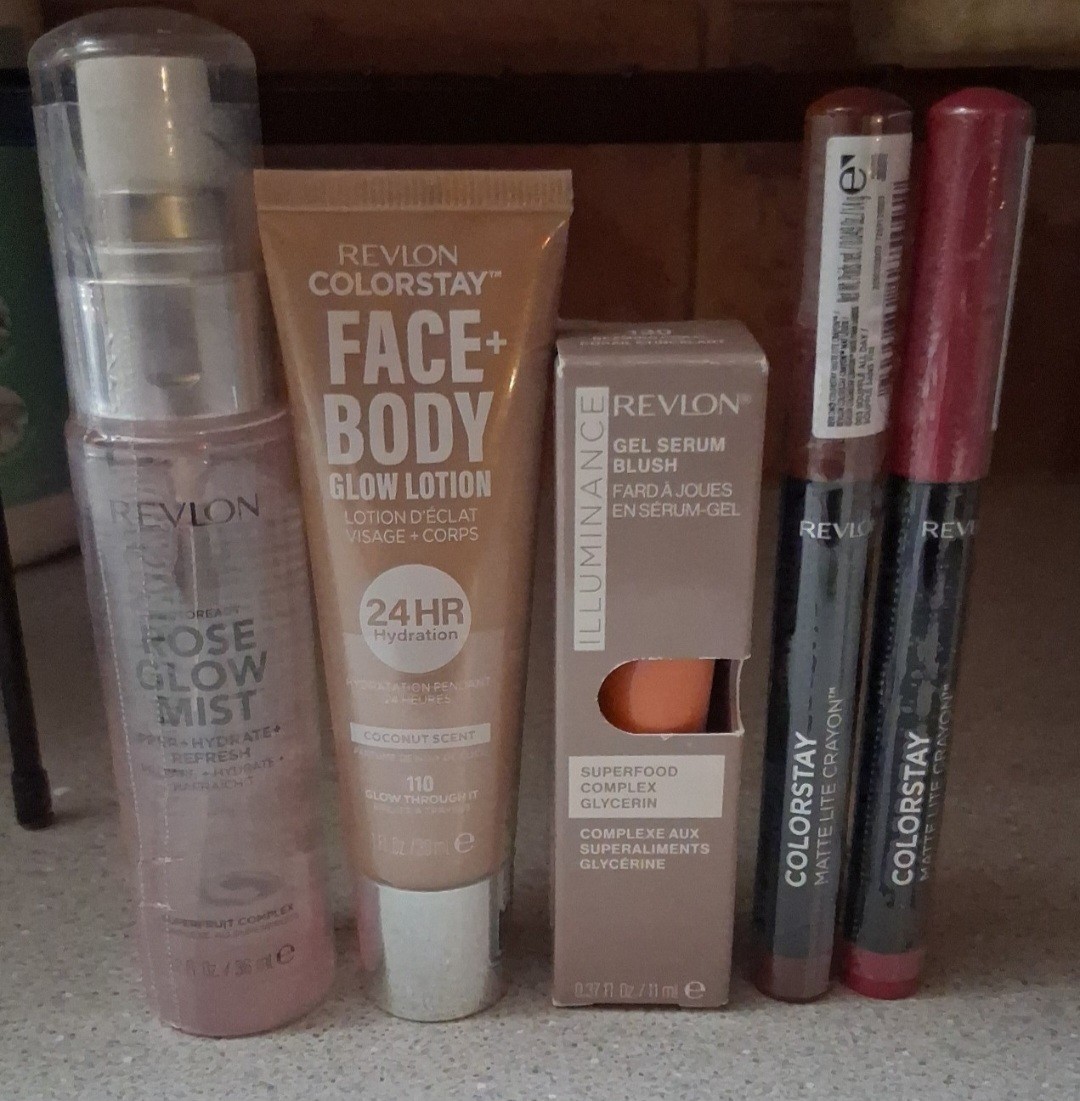 Lote de belleza lote de maquillaje (COMPRA UNO Y OBTÉN UNO 50% DE DESCUENTO EN TODAS LAS PUBLICACIONES DE LOTE DE MAQUILLAJE)