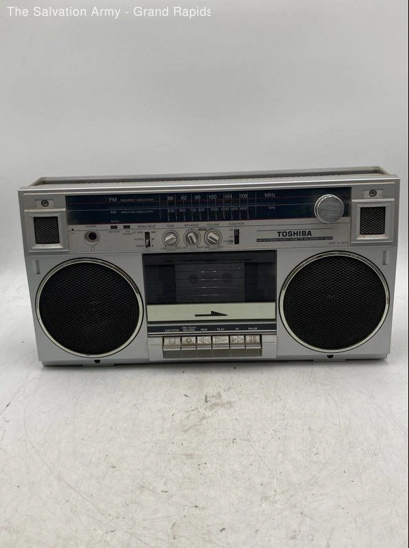 Toshiba Silver Portable Stereos & Boomboxes for sale - eBay Toshiba Silver Portable Stereos & Boomboxes for sale - eBay