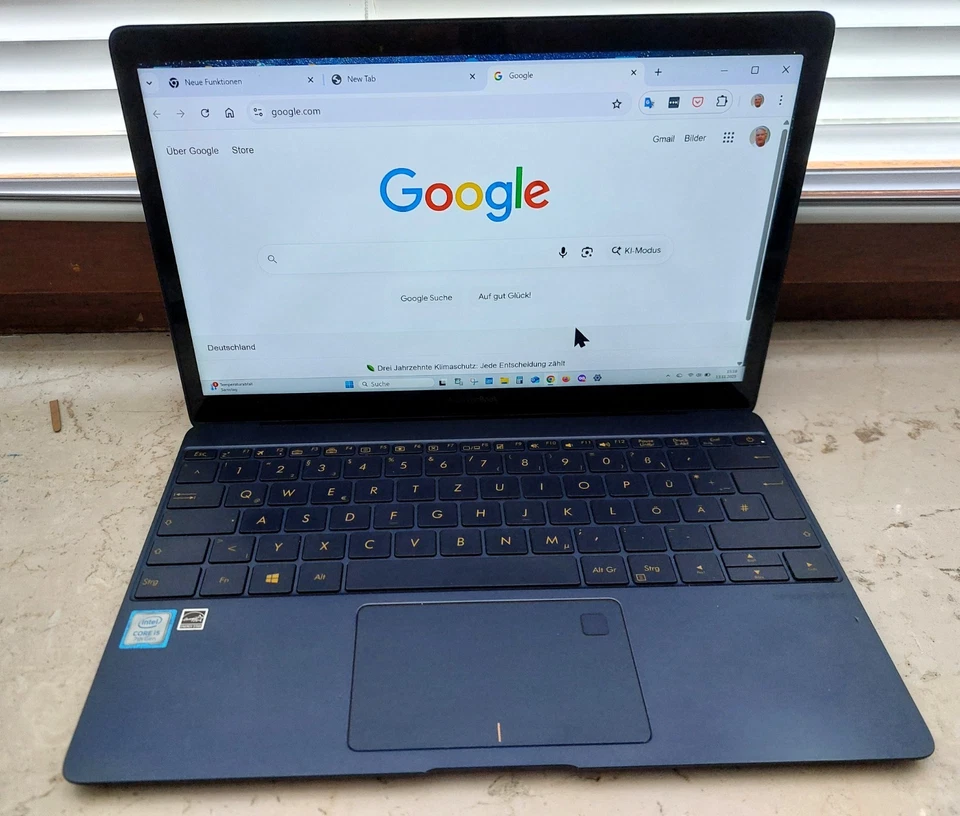 Laptop ASUS Zenbook 3 UX390 UA, 12,5 Zoll, 512 SSD, 8 GB Ram