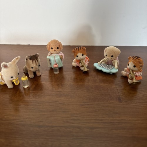 Calico Critters Sylvanian Lot Baby Figuren Recital - Bild 1 von 24