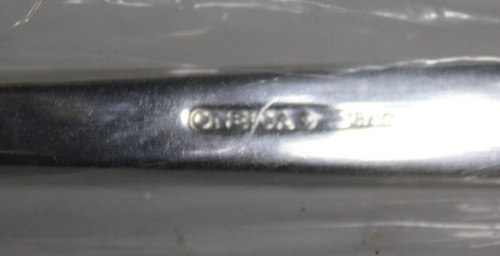 Oneida Easton Cube Set da Servizio Hostess 6 Pezzi, Cucchiaio da Zucchero, Coltello da Burro, Mestolo - Foto 5 di 6