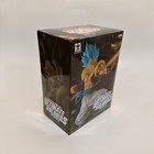Foto 11 di 12