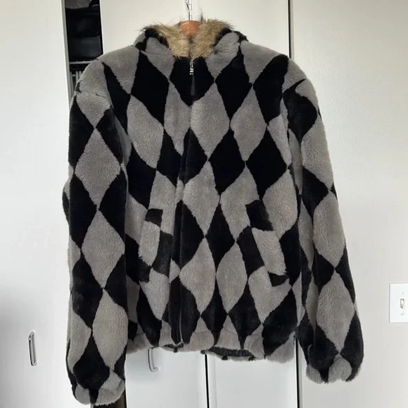 Veste en fausse fourrure Supreme Diamond noir/gris taille XL
