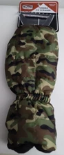 Tundra Ice Scraper Camouflage Warm Plush Interior Cuts Through Ice and Snow New