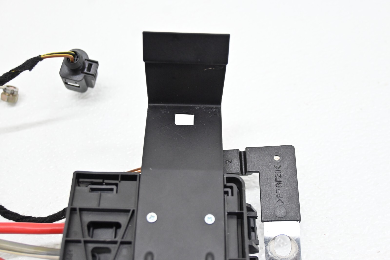 ⭐ 03-12 Bentley Continental Rear Battery Terminal Fuse Relay Box Holder Oem