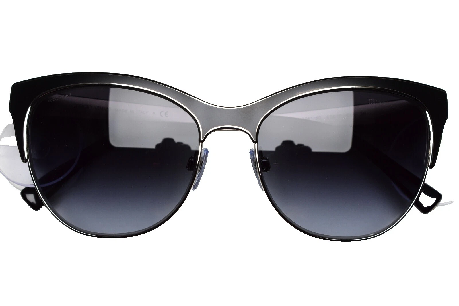 Giorgio Armani 猫眼框太阳镜女