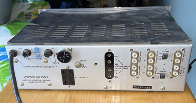 Leak Stereo 30 Amplifier - MIDI Size - Powers on | eBay