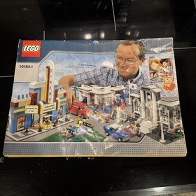 LEGO Creator Expert Town Plan 10184 95% Complete w/ 1 Instruction Book; Minifigs