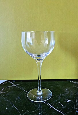 ILLUSION ORREFORS WHITE 6''  Wine Glass, LIKE NEW , mint cond. x 10 AVAILABLE