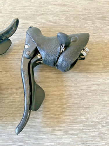 CAMPAGNOLO CHORUS BRAKE / SHIFTER SET 10 SPEED DOUBLE OR TRIPLE ERGO CARBON - Picture 5 of 9
