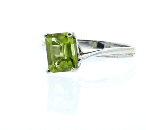 14K WHITE GOLD LADIES GREEN CITRINE STONE RING SIZE 8