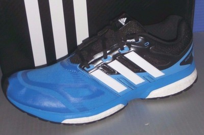 MENS ADIDAS RESPONSE BOOST TECHFIT M in colors BLUE / WHITE / BLACK SIZE 8