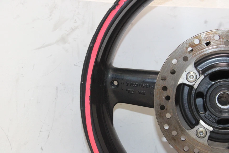 Llanta trasera Triumph Daytona 600 2004 OEM Foto 4 de 4