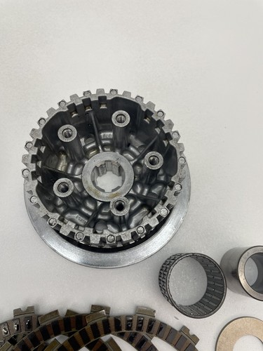 2001-2004 Suzuki GSXR 1000 OEM Clutch Basket Fibers Steels Pressure Plate Hub - Picture 7 of 12