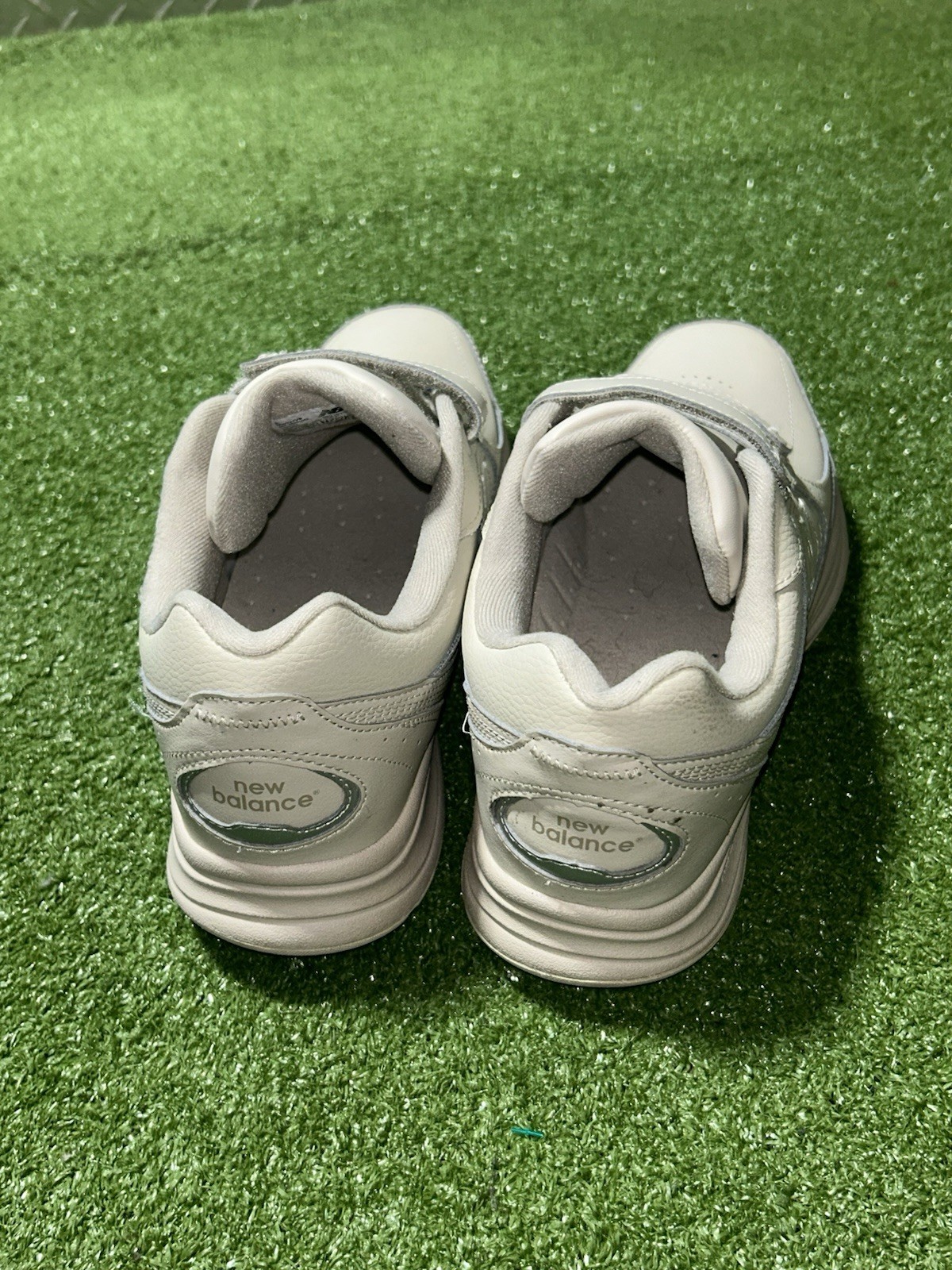 SAOLA New Balance 577 SL2 scarpe da passeggio uomo larghe 10 5 D beige gancio e passante MW577VB