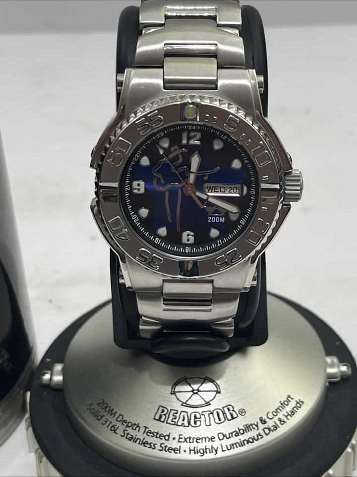 Reactor Critical Mass 74903A Blue Star Men Watch Diver 200M W/ Box, New Battery - Image 3 of 4