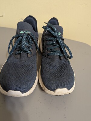 Avia Women s Caged Knit Sneakers Size 8.5 Navy Blue  