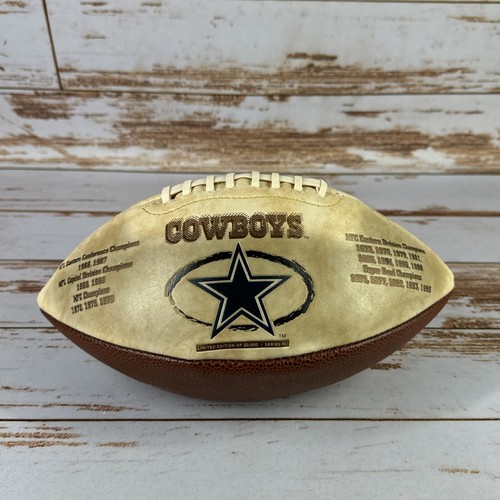 Ballon De Football Wilson NFL - Dallas Cowboys - Bleu, Blanc, Gris Vintage - Taille Unique