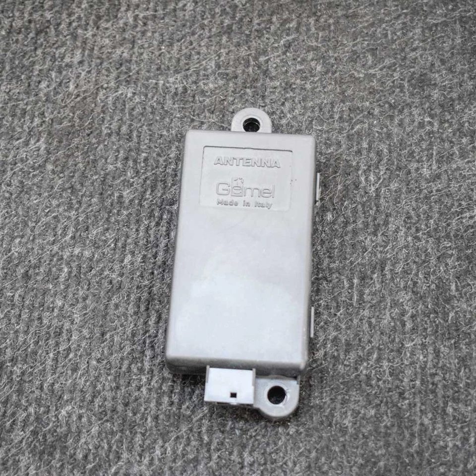 BMW Z4 ROADSTER Sensore allarme portiera Centralina ECU E89 6989713 2013 - Immagine 3 di 4