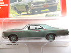 JOHNNY LIGHTNING - CLASSIC GOLD - 1967 PONTIAC GTO (REDLINE TIRES) - 1/64