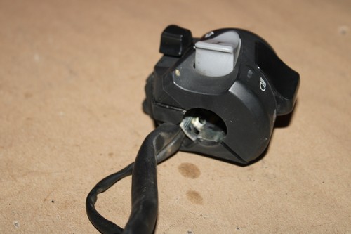 2019 HONDA CB300F OEM LEFT CLIP ON HANDLE HORN SIGNALS SWITCH SWITCHES (VIDEO) - Picture 9 of 12