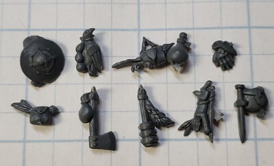 Games Workshop Warhammer Bits – Men At Arms Regno Di Bretonnia – Kit E Equipaggiamento