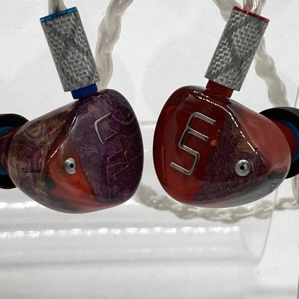 Unique Melody 2HT UNM-8909 in-ear monitor Red USED | eBay Unique Melody 2HT UNM-8909 in-ear monitor Red USED | eBay