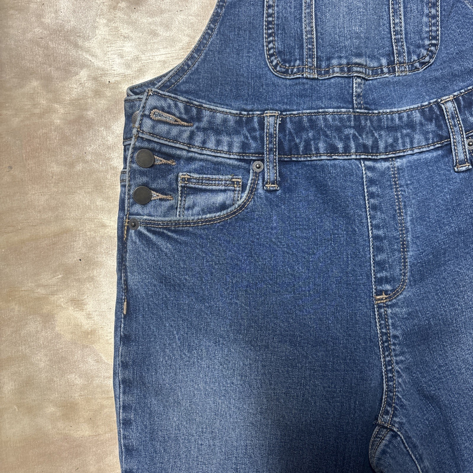 Universal Thread Target Denim Overalls Women’s Si… - image 4
