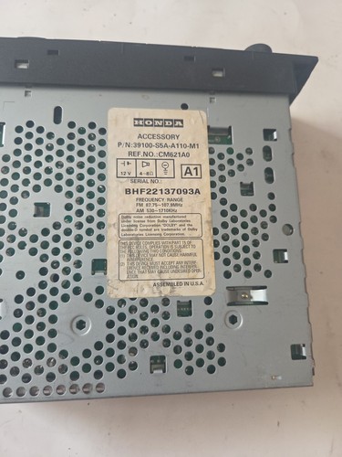 Honda Radio Cassette player Original CM621A0 P/N 39100-S5A-A110-M1 - Picture 3 of 6