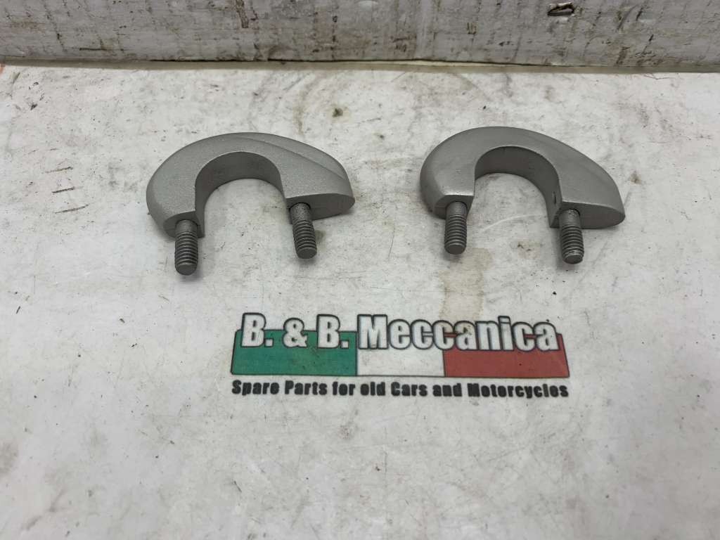 COPPIA CAVALLOTTI SUPPORTO MANUBRIO BENELLI IMPERIALE 125 BOBO 48 (DR2332)