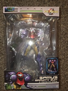 First 4 Figures Estatua De Resina Casco Samus Metroid Prime | Edición Limitada Y Base Detallada Para Coleccionistas