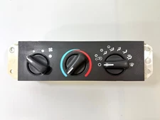Jeep TJ Wrangler Heater Temperature Control Panel w AC P55037612AA 99-04