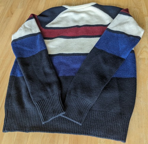 Demylee New York Cashmere skylar sweater M stripes blue red black white Perfect - Picture 10 of 11