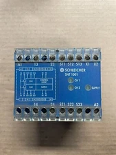 SCHLEICHER SNT 1001-200-17 / 18813684 SAFETY RELAY
