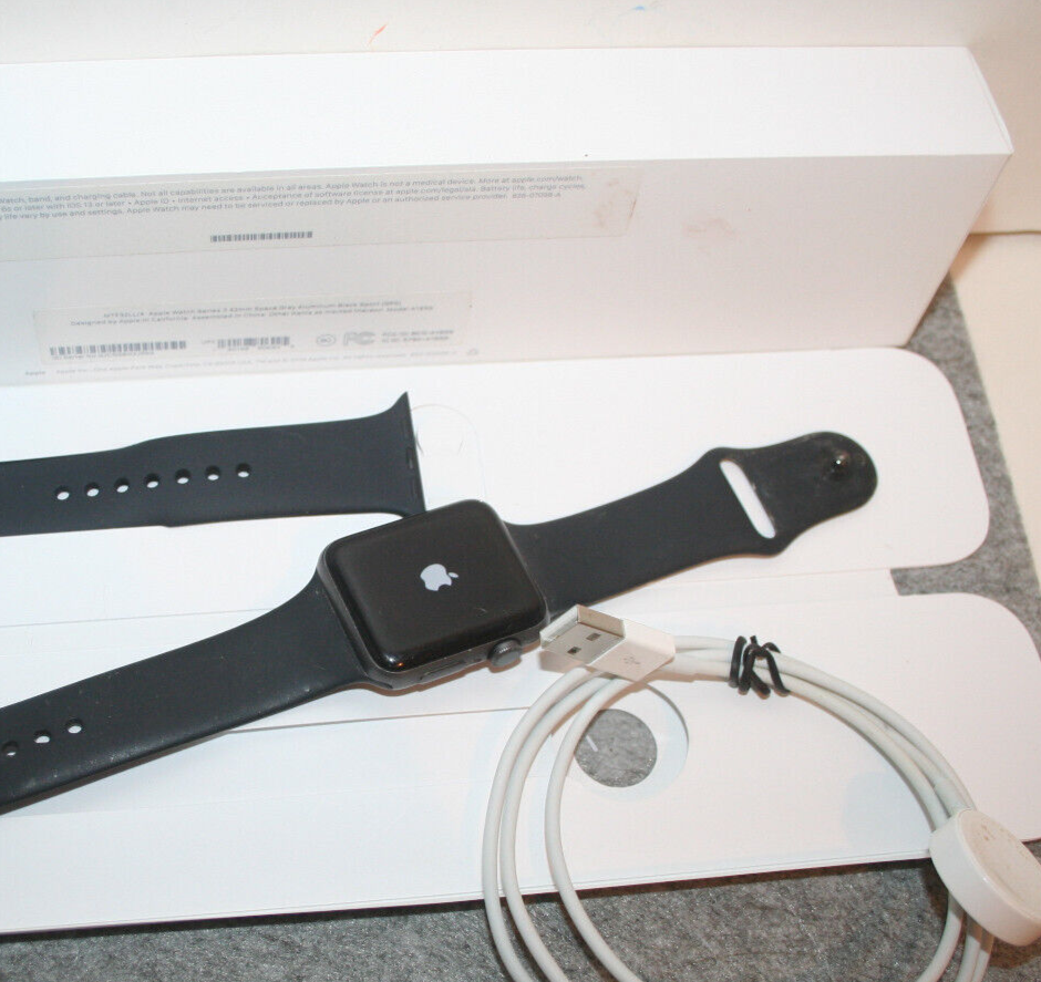 Apple Watch Series 3 42mm Space Gray Aluminum Case with Nike