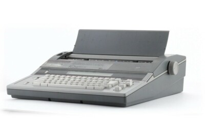 Smith Corona WP135 Word Processor With Spell Right Dictionary