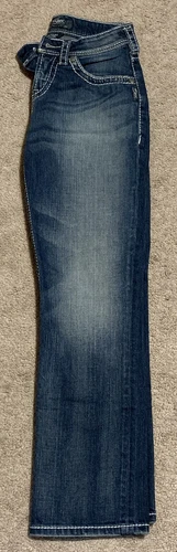 SILVER JEANS CO-NATSUKI CAPRI SIZE W25
