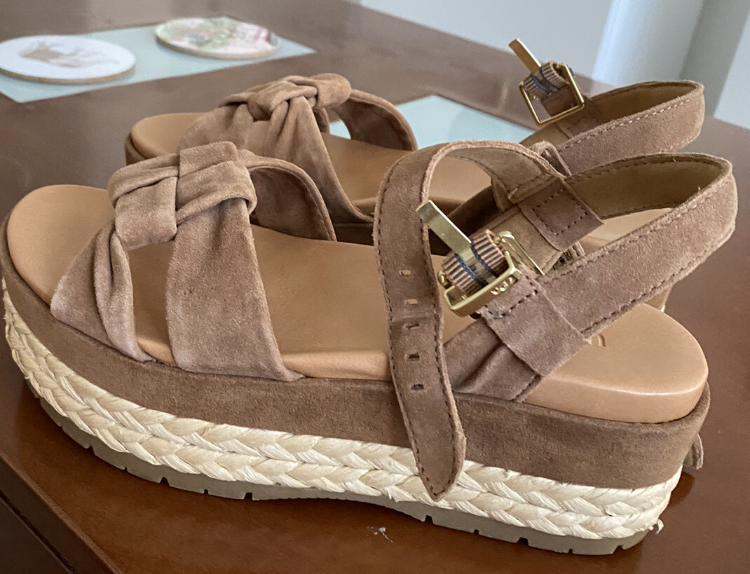 UGG Neusch Sandalias - Talla 36 ( Fits 35)