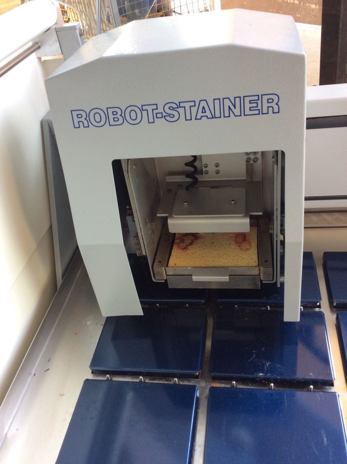 Microm HMS 760 Robotic Stainer Färbeautomat Slide Stainer Autostainer ...