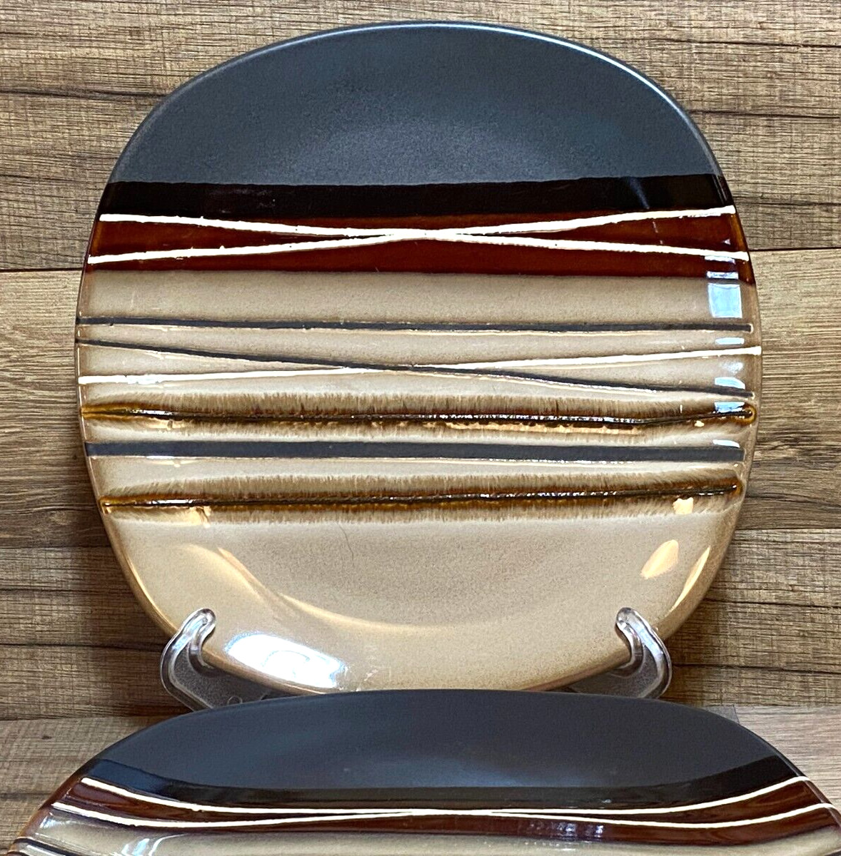 SET OF 4 - BETTER HOMES AND GARDENS HOME TRENDS BAZAAR BROWN SALAD PLATES