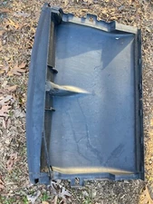 TESLA MODEL 3 CENTER RADIATOR SHUTTER AIR INTAKE 2017-2022  1559787-00-A