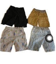Boys Shorts Bundle Of 4 Size 4/4T Lot Oshkosh Gar-animals