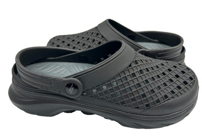 Skechers Men s GOwalk 7 Ambition Slip On Comfort Clogs Black Size:12 146G