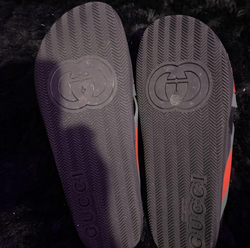 Sandalia Gucci para hombre talla 9 Foto 2 de 4