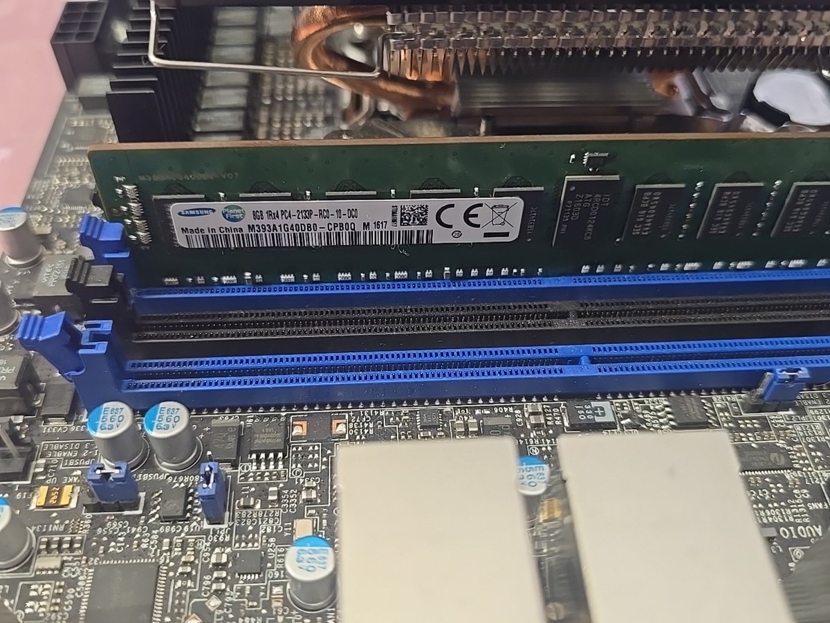 SUPERMICRO X10SRA ATX Motherboard LGA 2011 With Intel E5 2630 V3