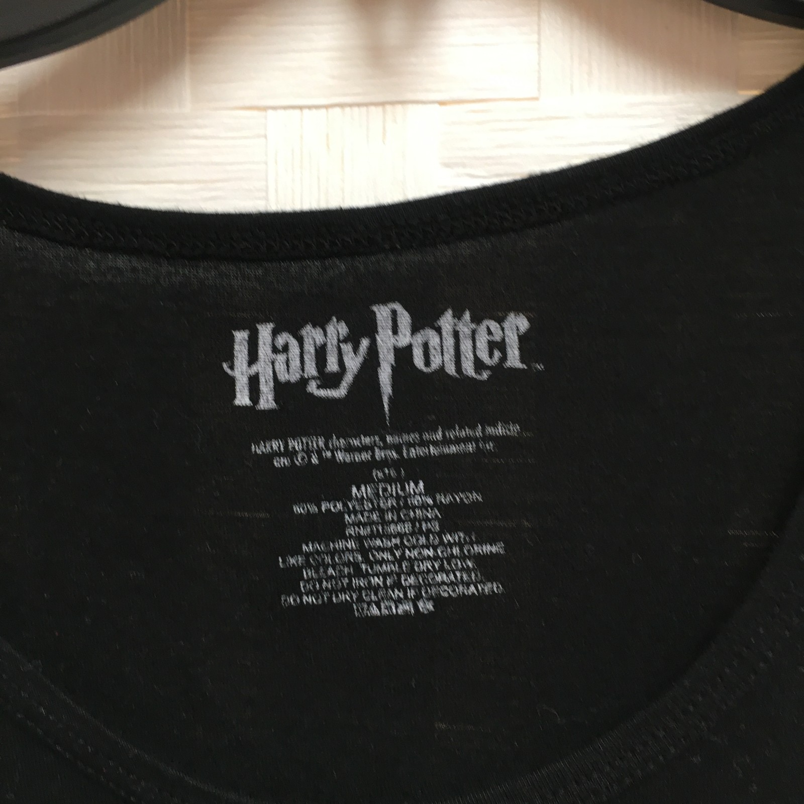 Harry Potter Knowledge tee Medium - image 5